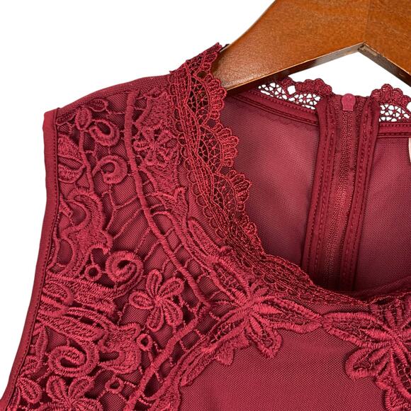 Willow & Root Floral Lace Mesh Tank Top Red Crochet High Neck Sheer Women's XS - Picture 3 of 10